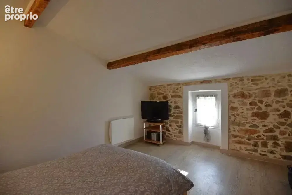 Maison en pierre de caractère avec 3 chambres - photo 10