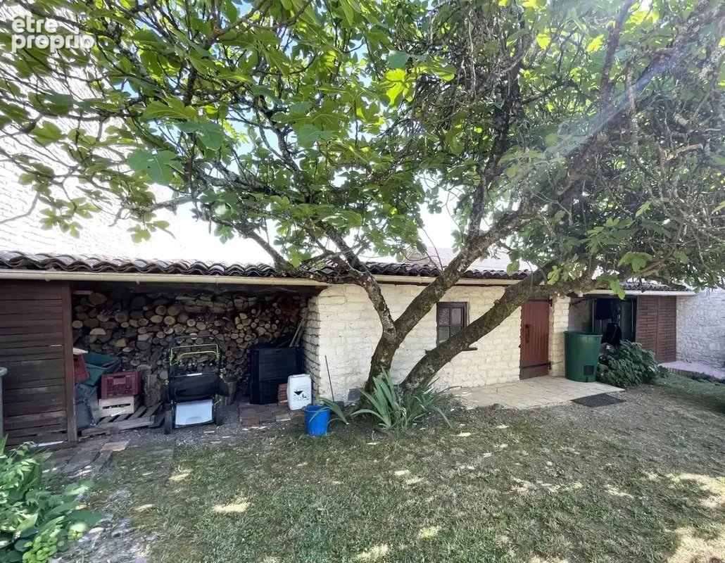 Jolie maison de village avec un jardin de 810 m² + 1 390 m² de bois - photo 4