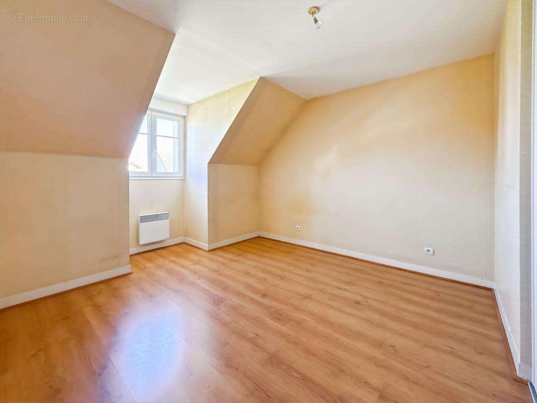 Maison à SAINT-CYR-EN-VAL