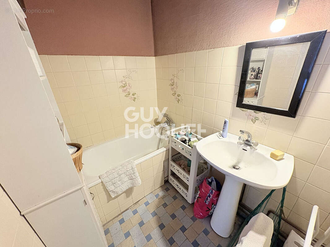 Maison à VILLENAVE-D&#039;ORNON