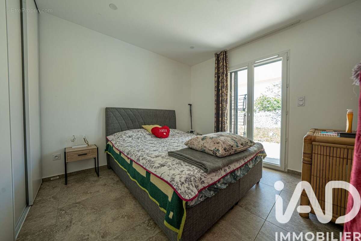 Maison 115 m² à Saint-Didier-Sous-Aubenas  - photo 7