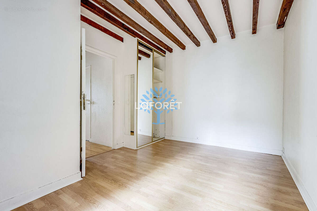 Appartement à PARIS-11E