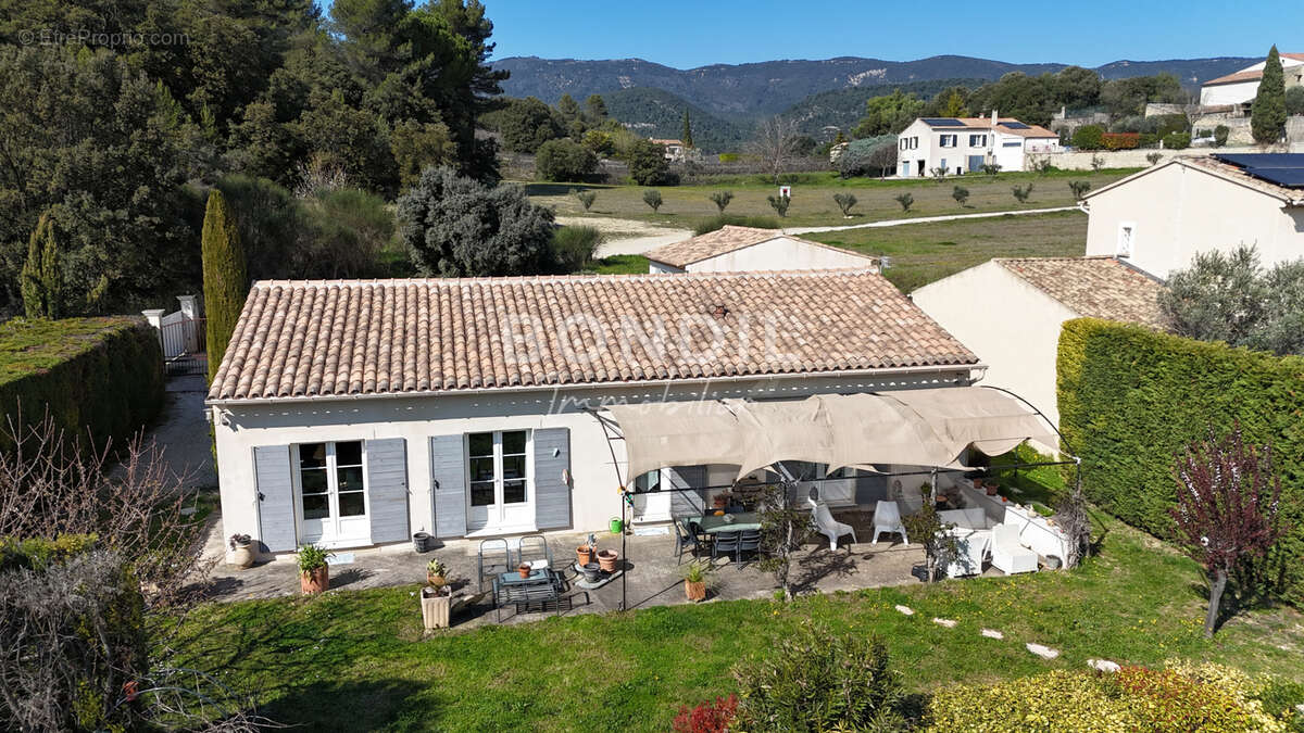 Maison à LA MOTTE-D'AIGUES