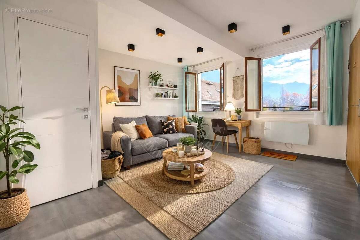 Appartement à ANNECY-LE-VIEUX