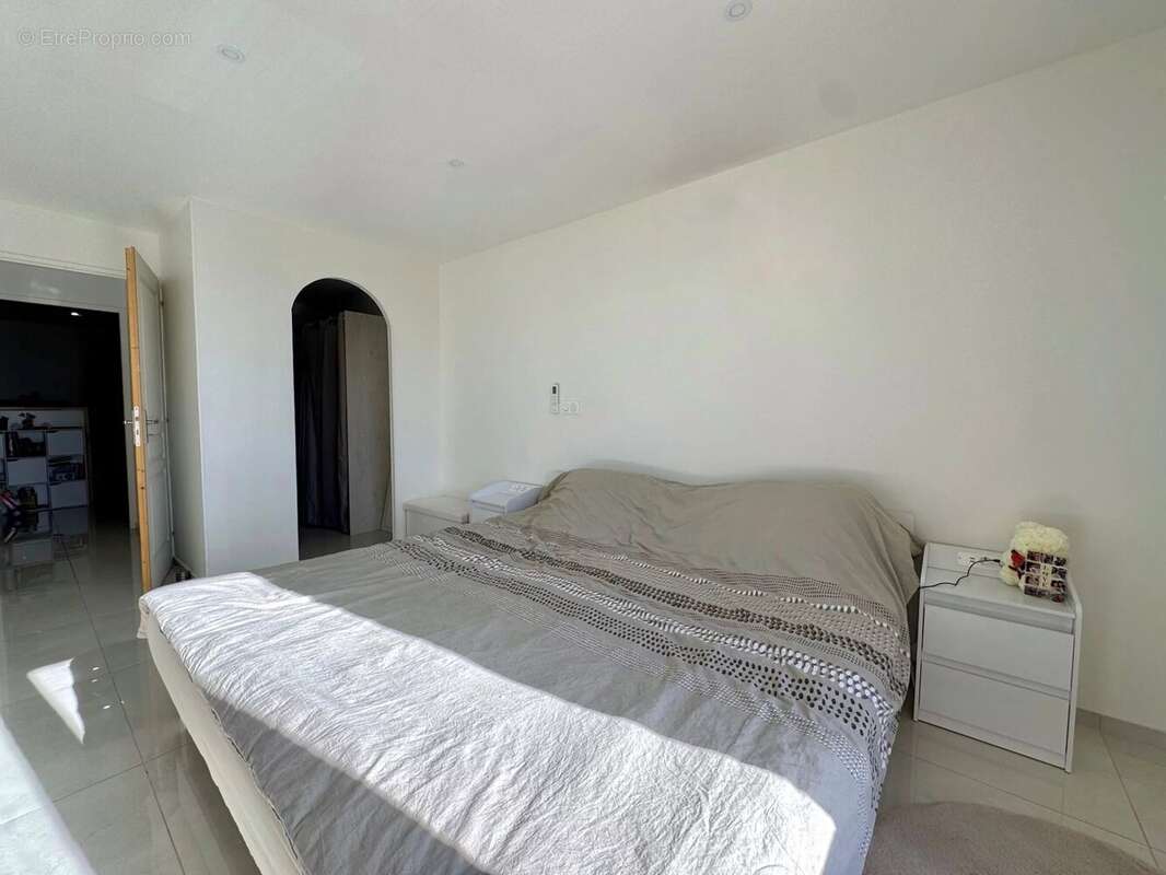 Appartement à ROGNAC