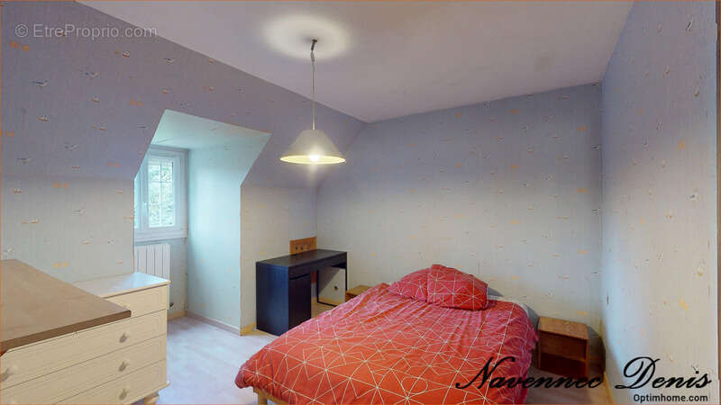 Maison à LA SAUSSAYE