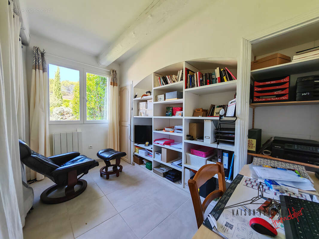 Maison à VAISON-LA-ROMAINE