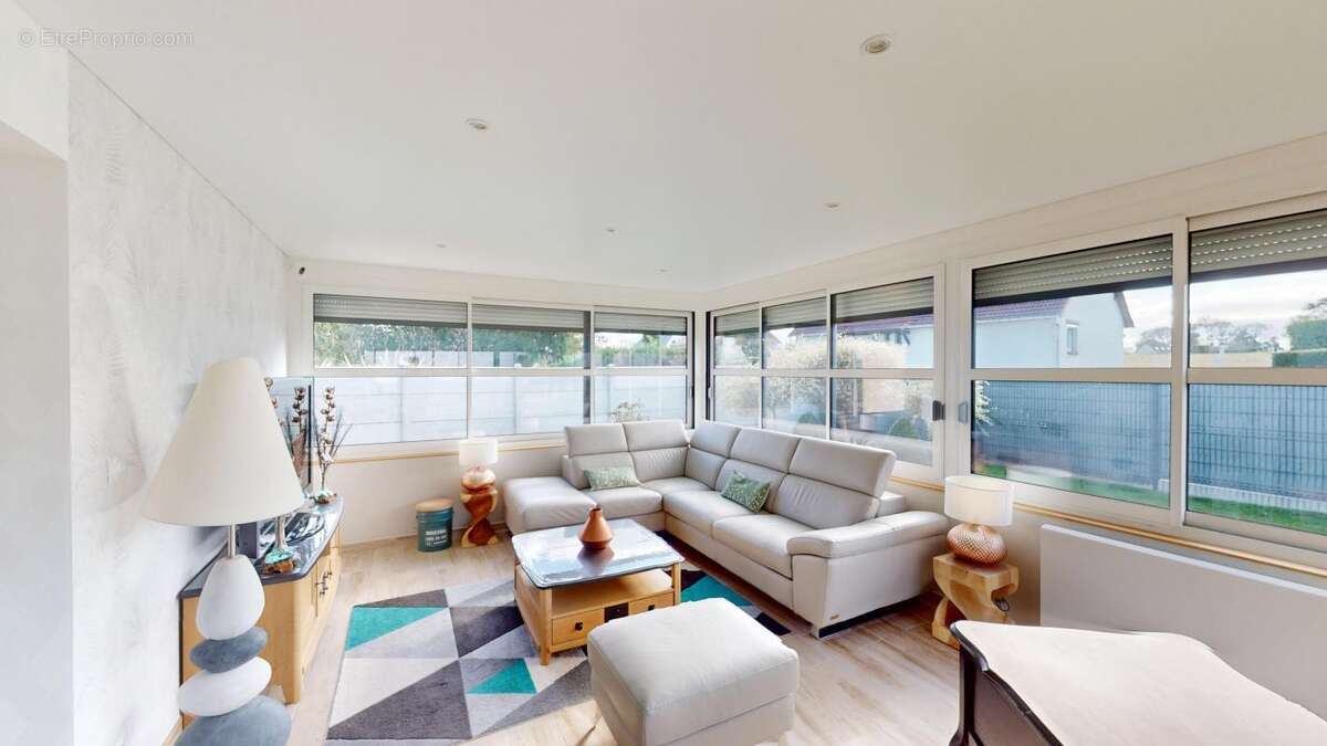 Maison à INGOUVILLE