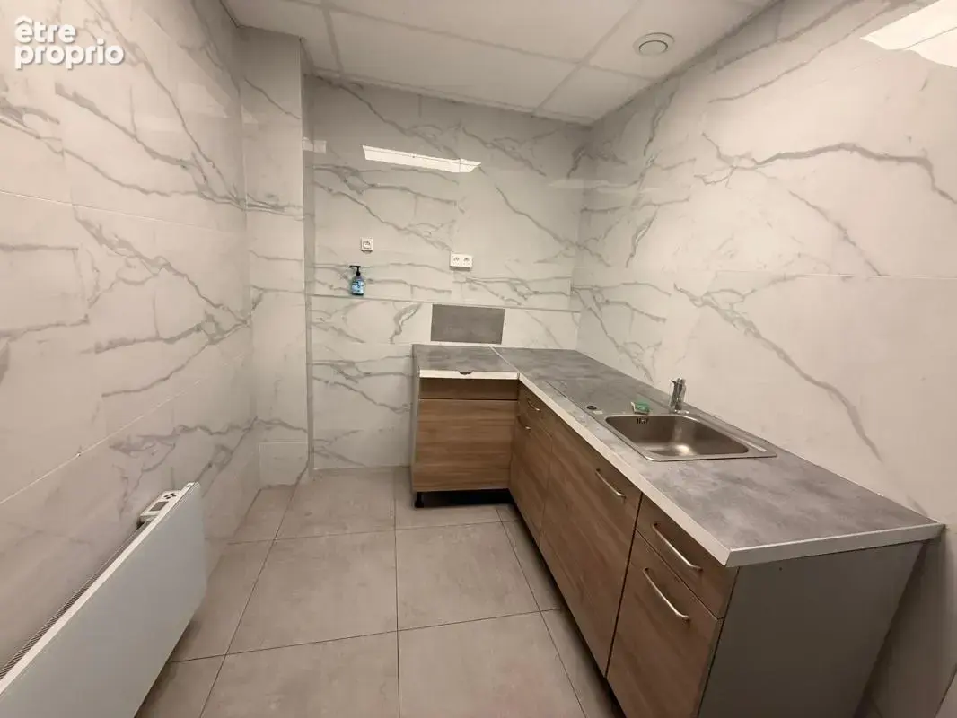 Immobilier Professionnel à vendre Créteil - photo 8
