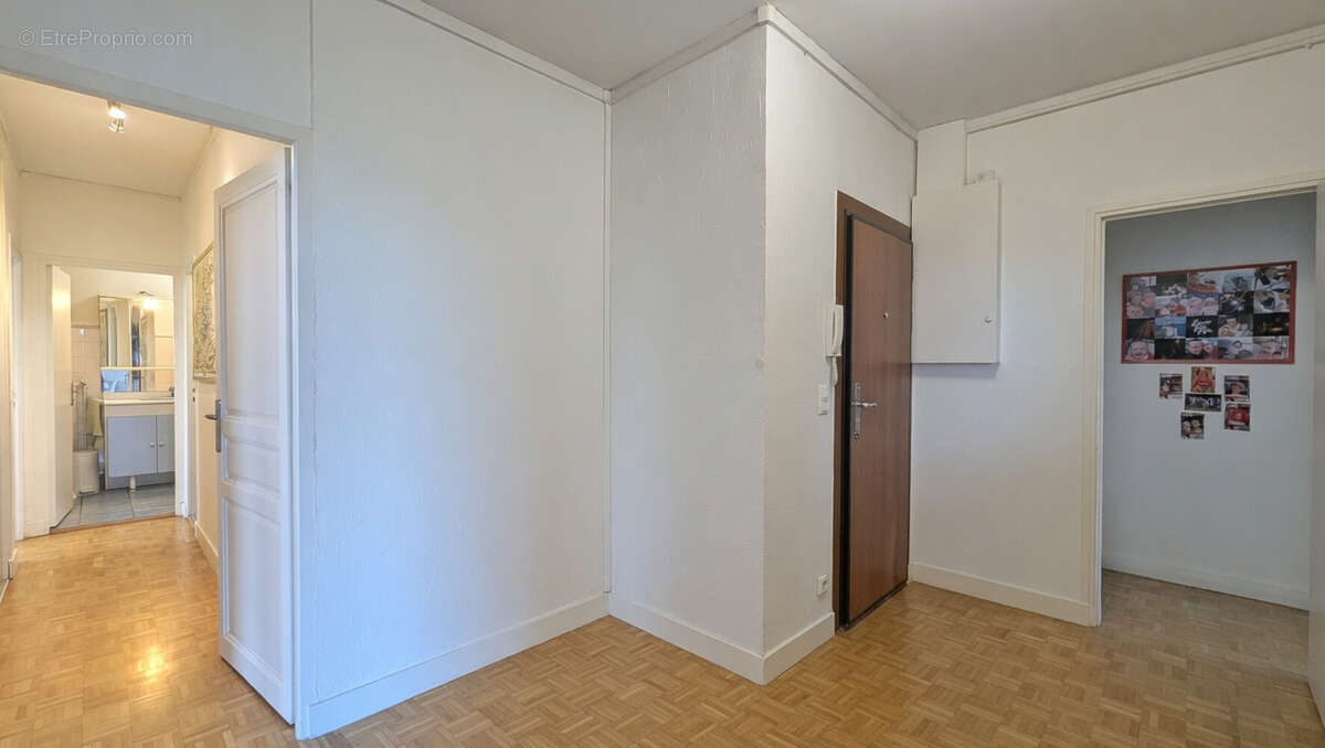 Appartement à SEYNOD