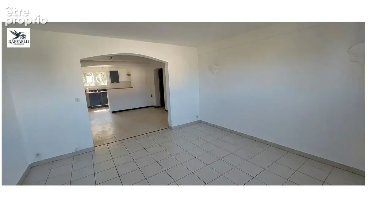 Appartement 3 pièces 90 m² à vendre à Puget-Sur-Argens (83480) - photo 7