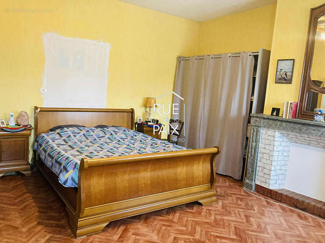 Maison à CHATELLERAULT