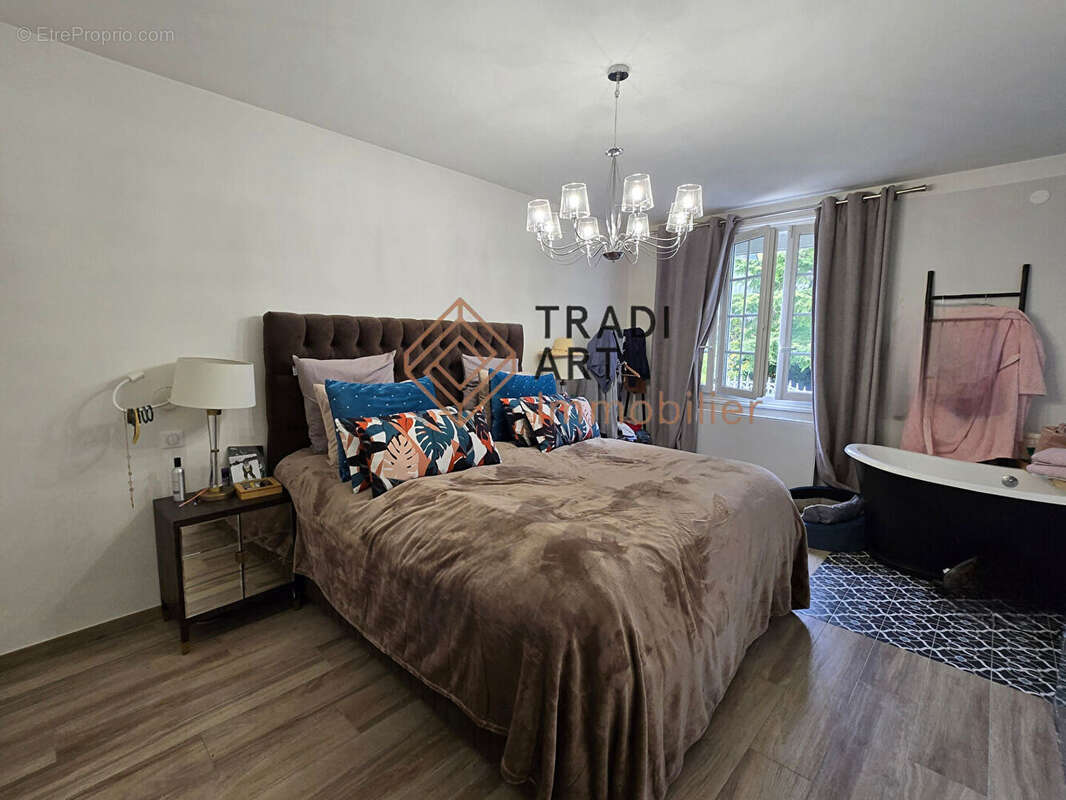 Maison à SAINT-MICHEL-SUR-ORGE