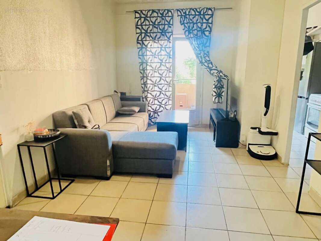 Appartement à MARSEILLE-14E