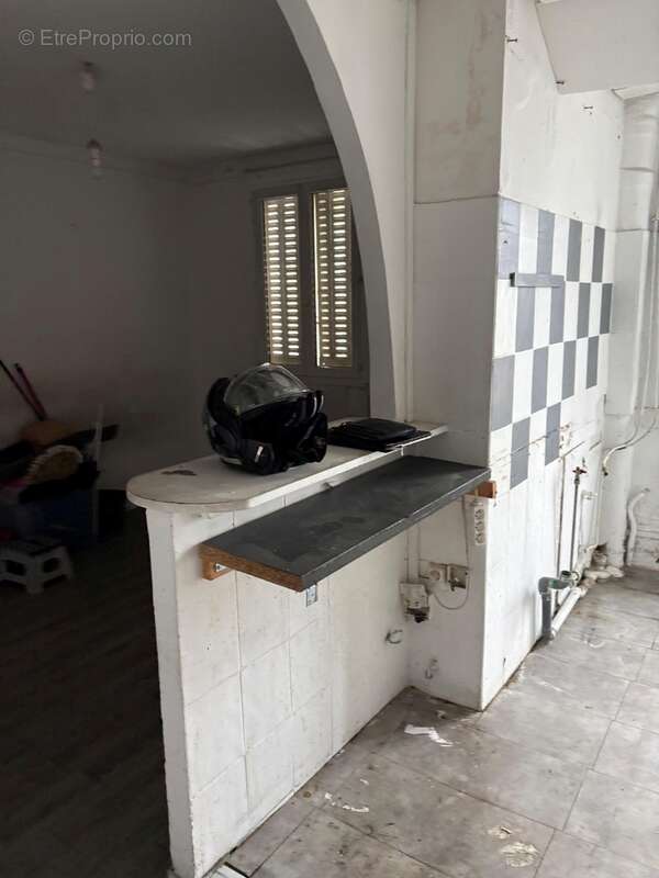 Appartement à LES PAVILLONS-SOUS-BOIS