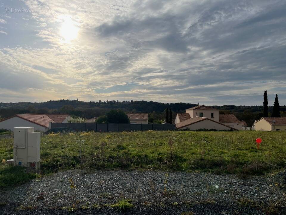 Terrain à OUDON