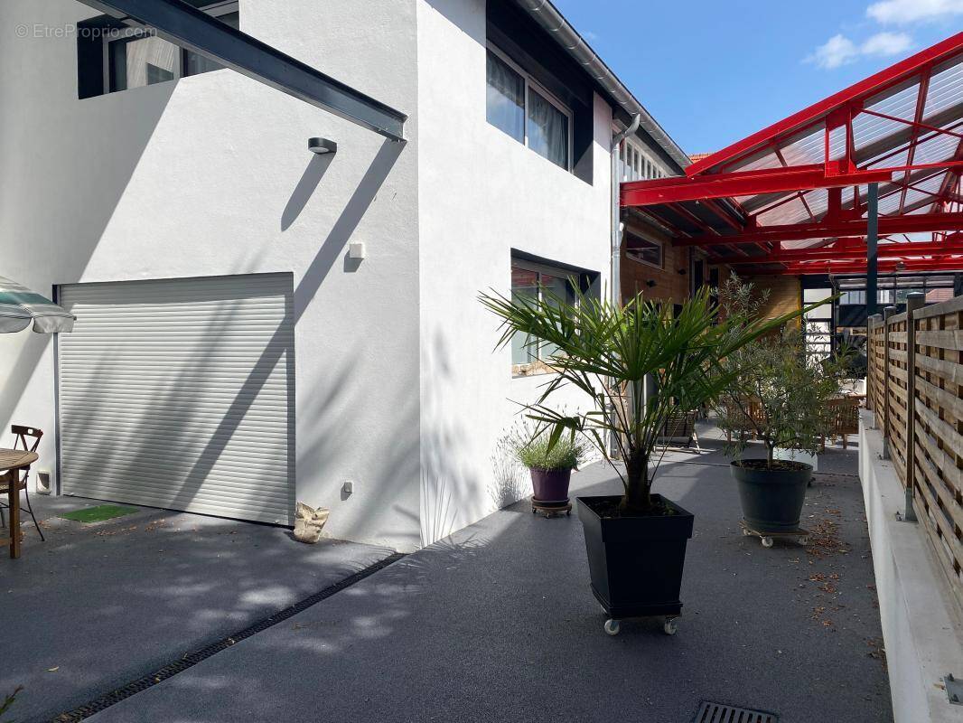 Appartement à SAINT-MAUR-DES-FOSSES