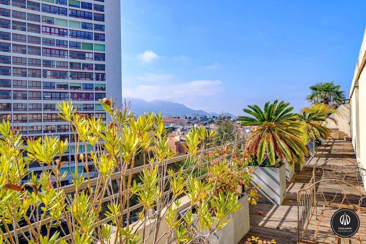 Appartement à MARSEILLE-8E