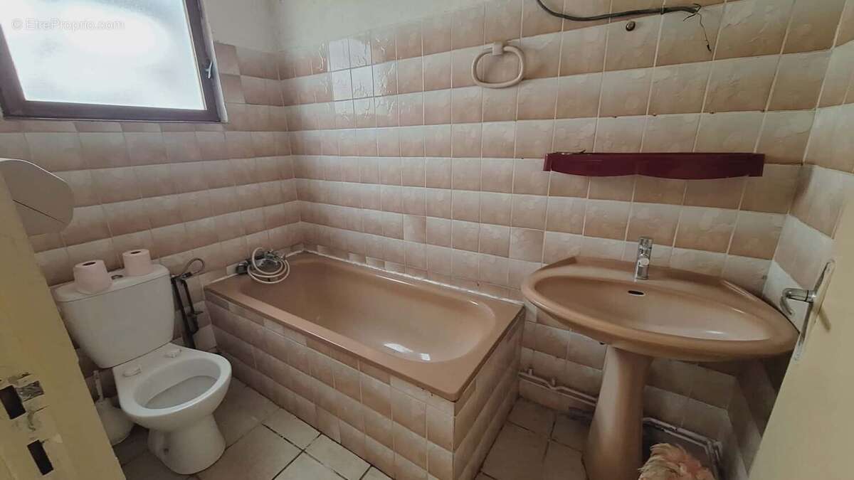 Maison à VIEUX-CONDE