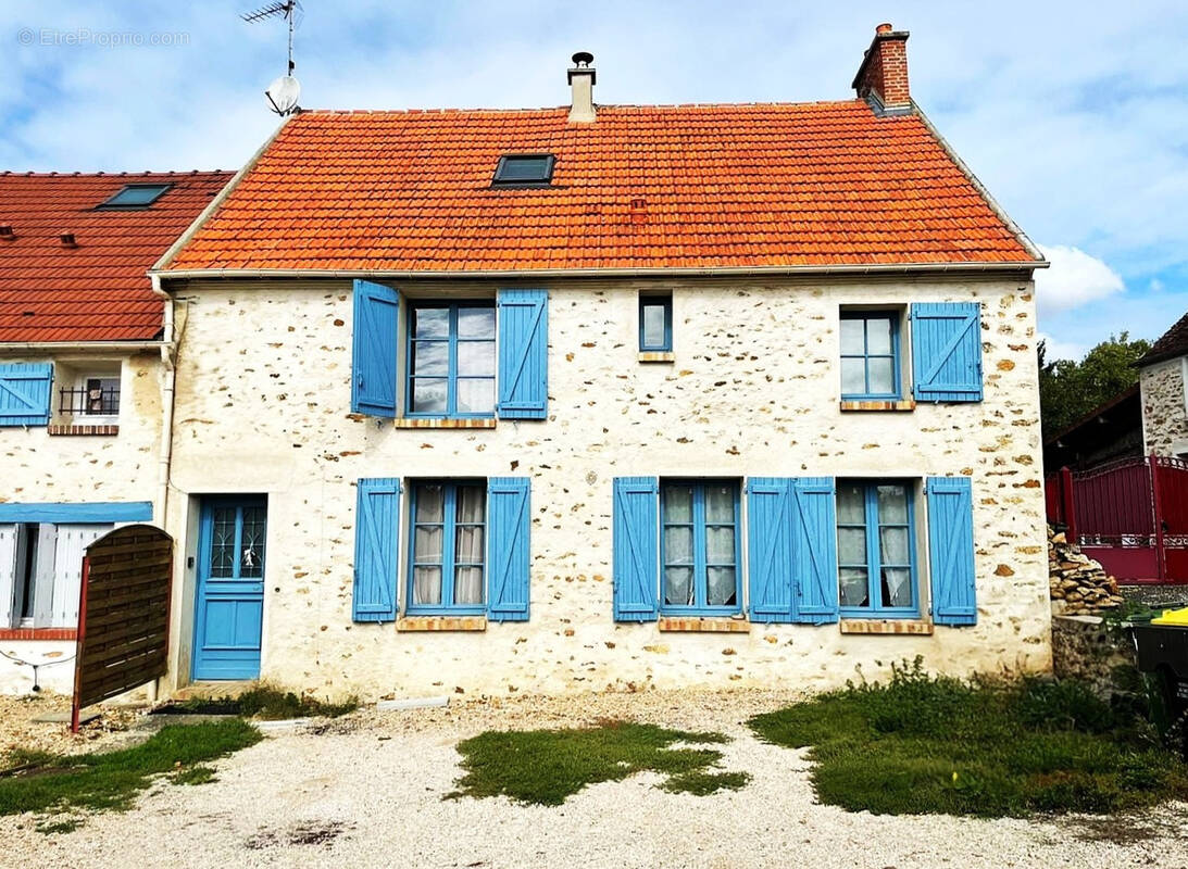 Maison à COULOMMIERS