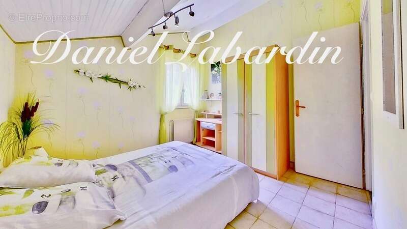 Maison à LAMOTHE-LANDERRON