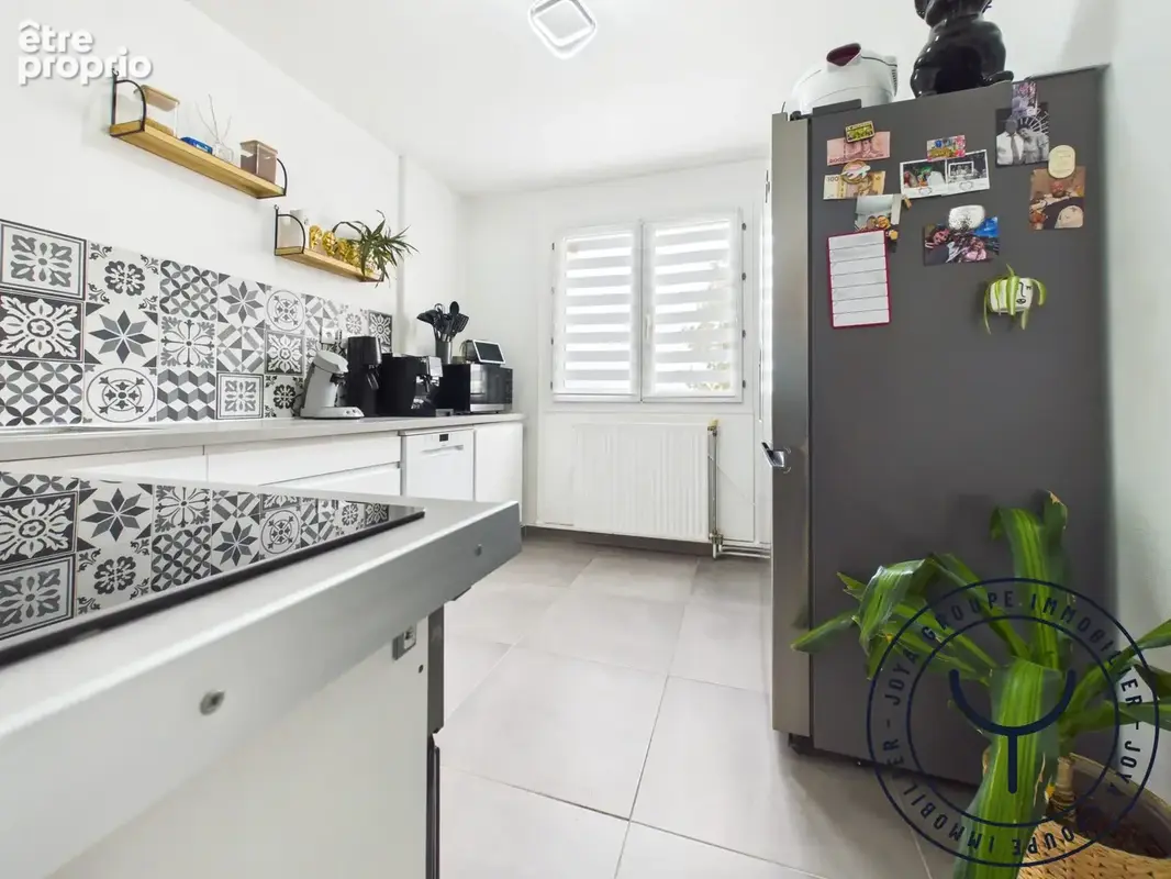 Appartement 3 pièces 68 m² à vendre à La Chapelle-Saint-Luc (10600) - photo 5