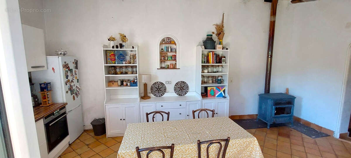 Maison à UTELLE