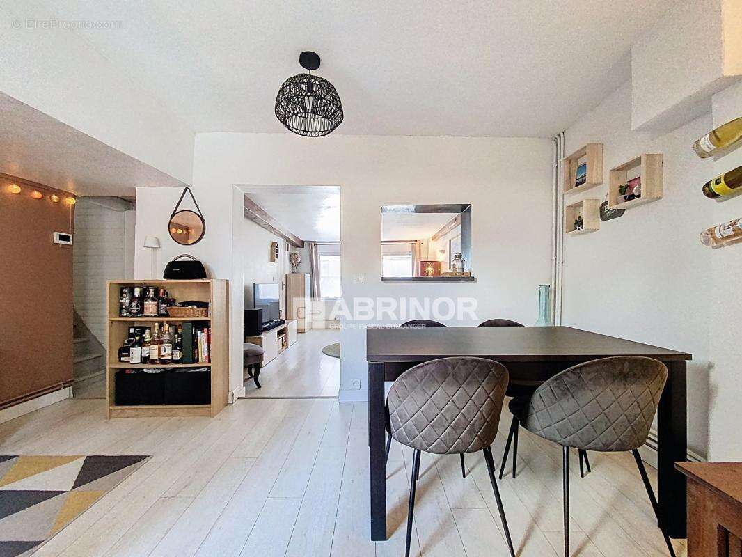 Maison à WAMBRECHIES