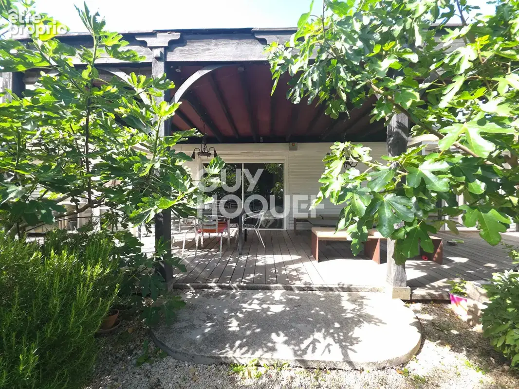Maison avec de beaux volumes et gros potentiel - photo 9