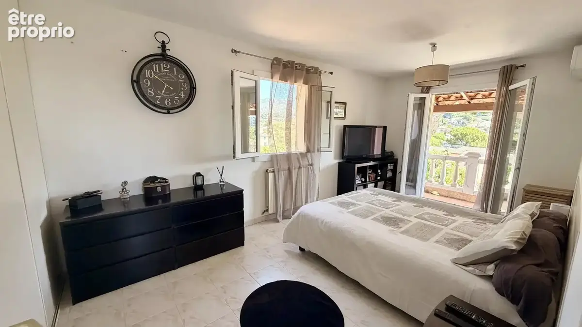 Maison 4 pièces 129 m² à vendre à Allauch (13190) - photo 7