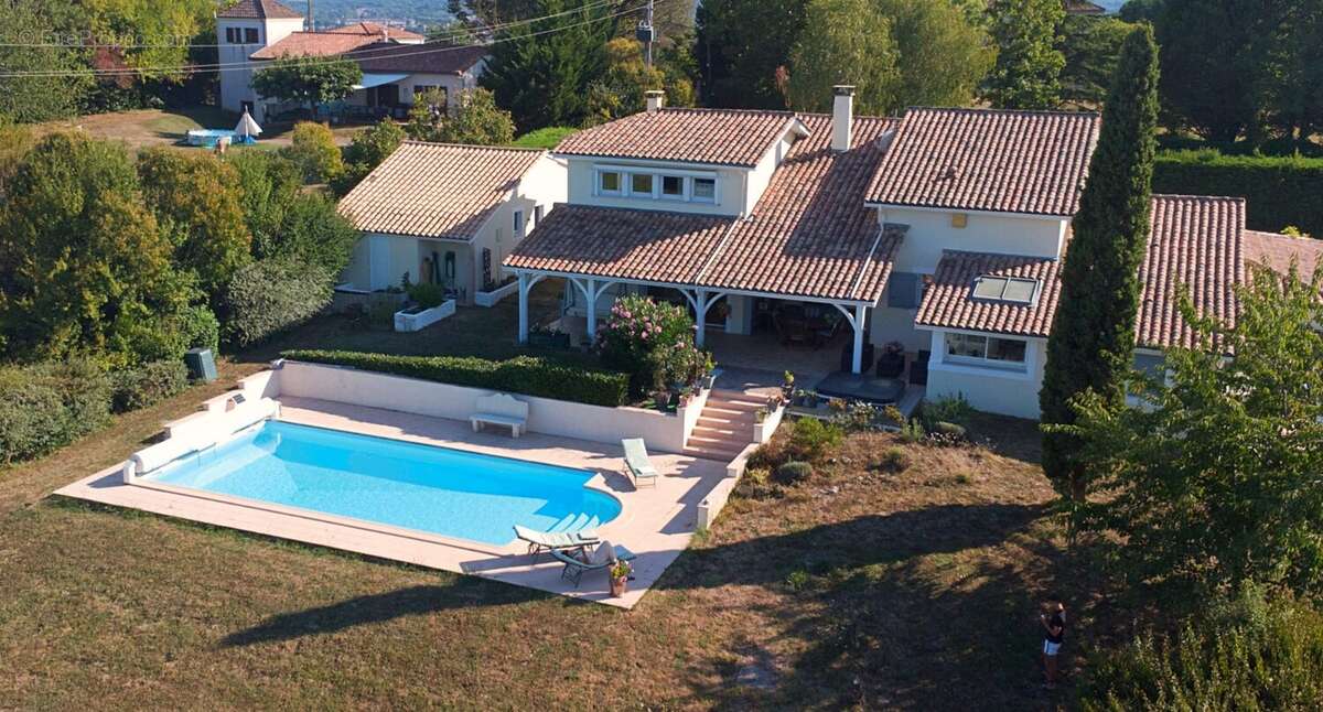 Maison à VILLENEUVE-SUR-LOT