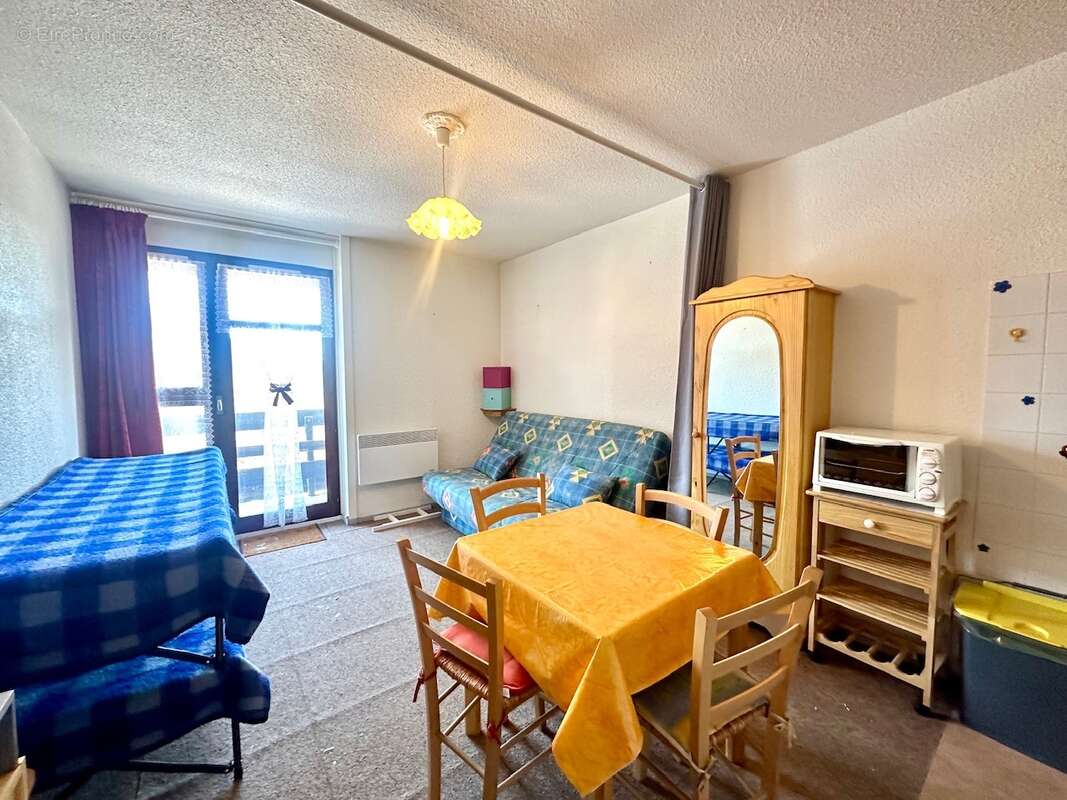 Appartement 20 m² à Prades  - photo 4