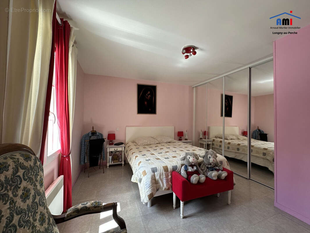 Maison à LONGNY-AU-PERCHE