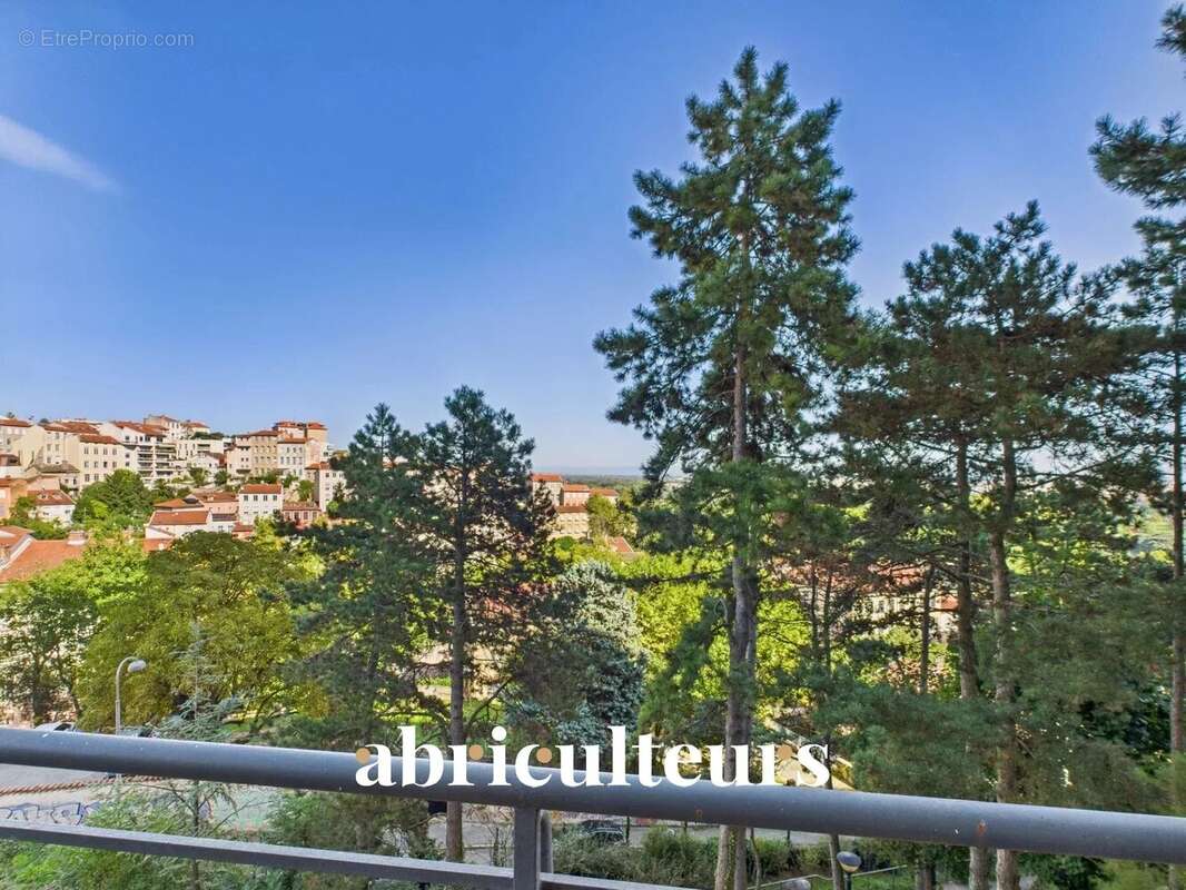 Appartement à LYON-4E