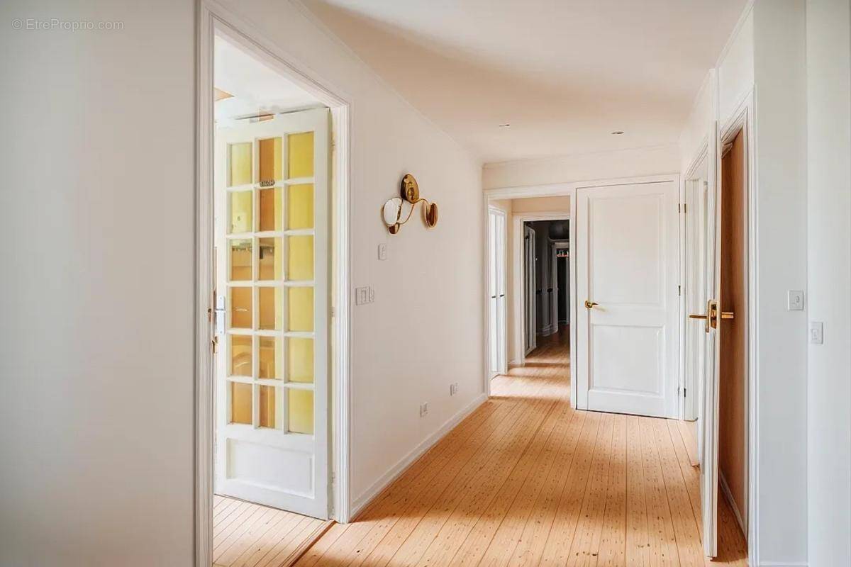 Appartement à FONTENAY-SOUS-BOIS