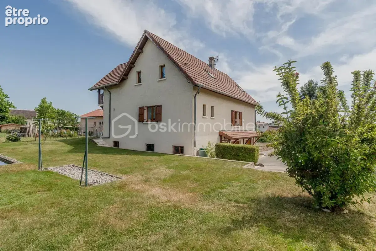 Maison au calme avec 4 chambres et un bureau sur sous sol complet - photo 4