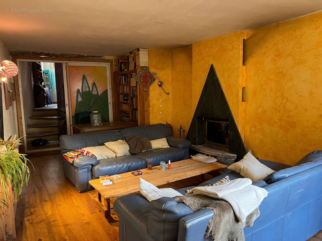 Maison à BUIS-LES-BARONNIES