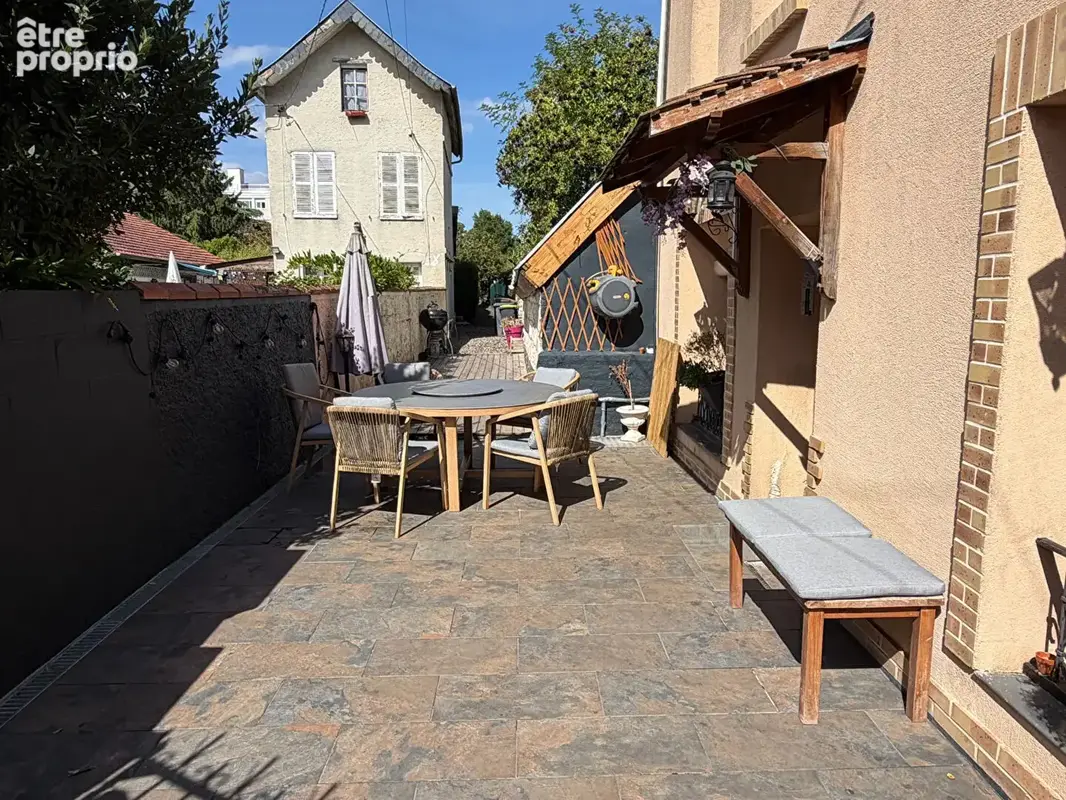 Maison  5 pièce(s) 98.5 m2 - photo 2