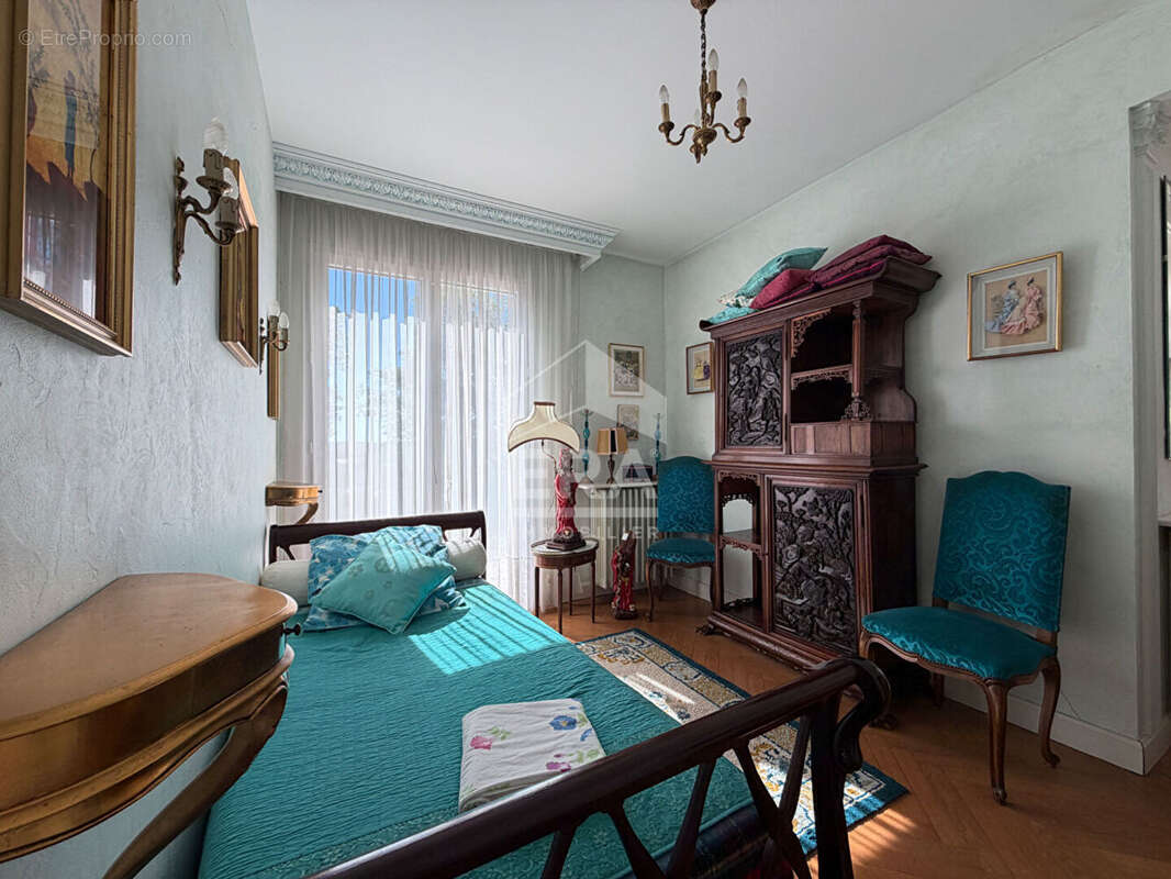 Maison 238m² à sanilhac - photo 10