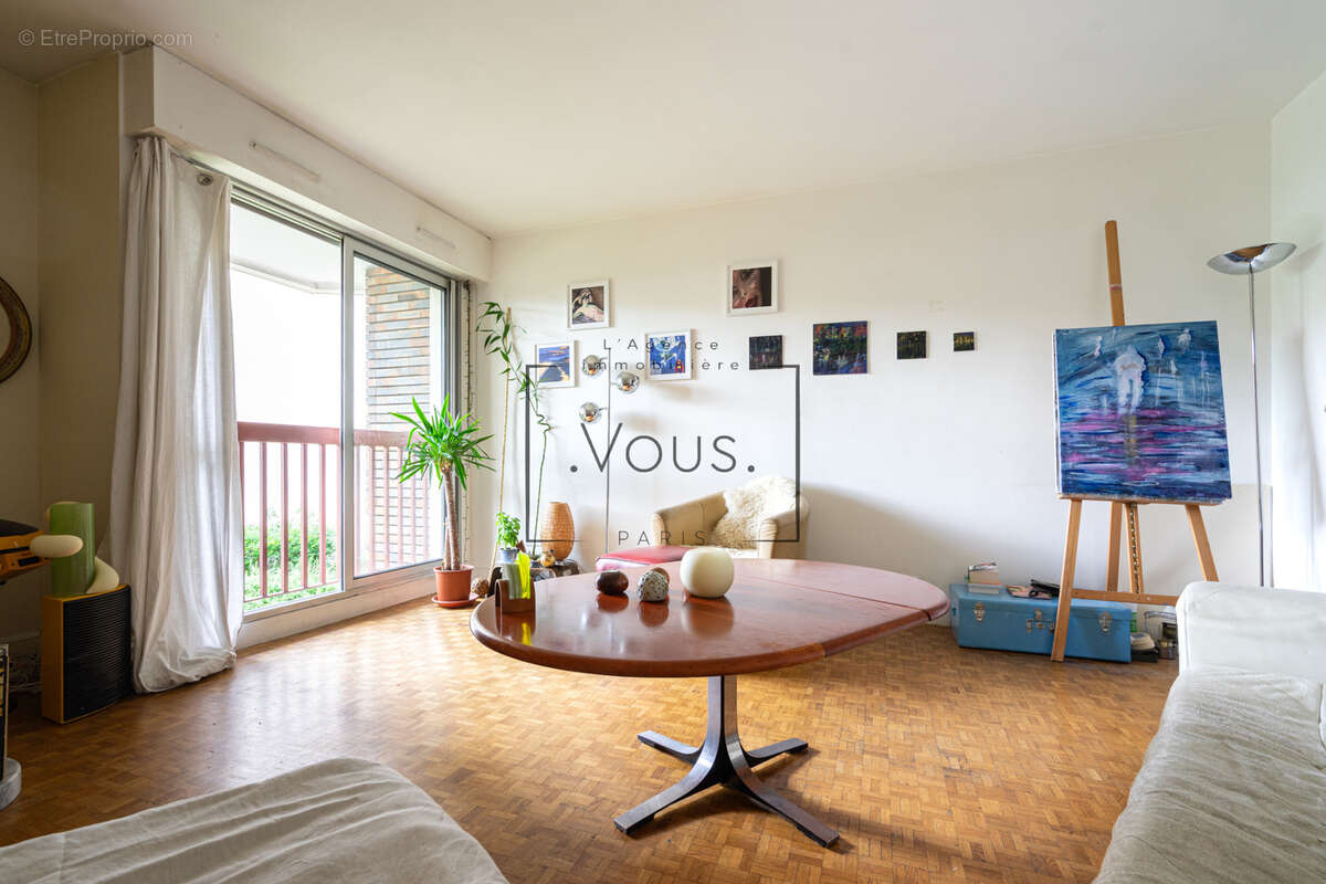 Appartement à PARIS-10E