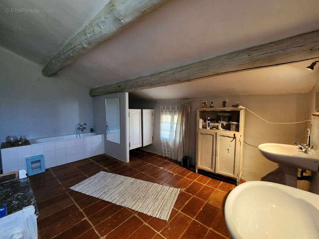 Maison à VACQUEYRAS