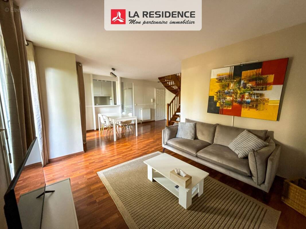 Appartement à ELANCOURT