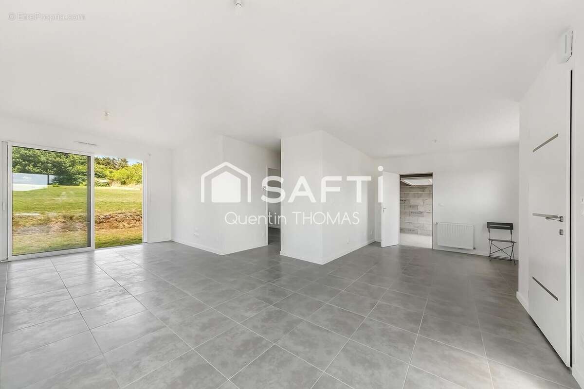 Maison 90 m² à Saint-Seglin  - photo 3