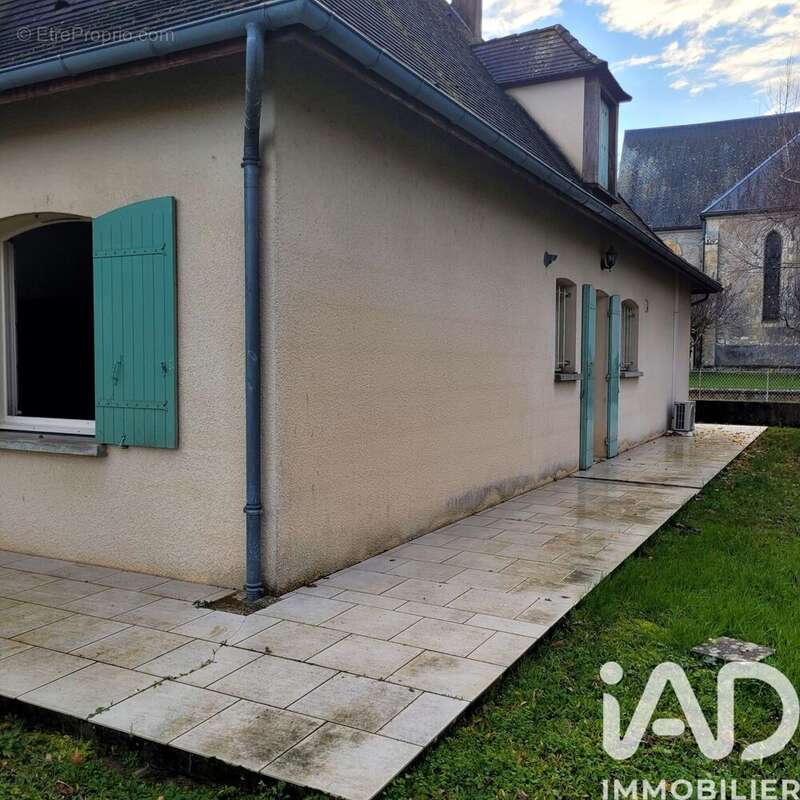 Photo 3 - Maison à SAINT-PIERRE-D'EYRAUD