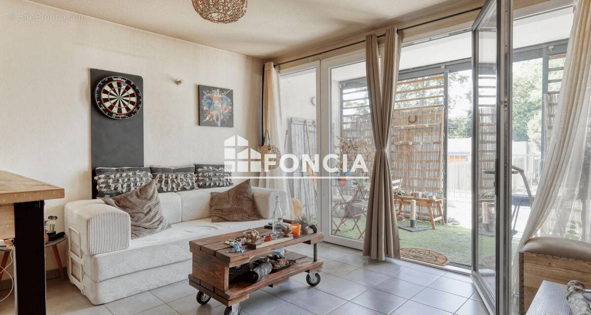 Appartement à LAUNAGUET