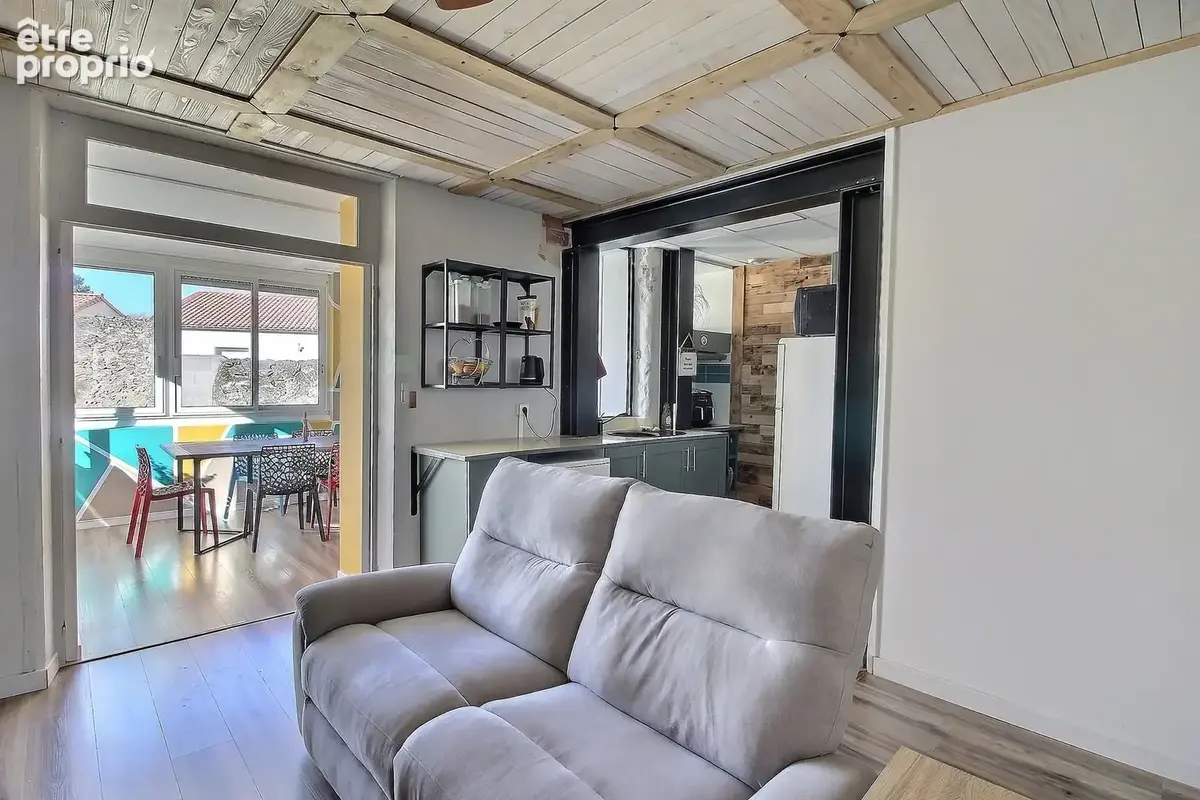 Maison ancienne de plain-pied rénovée avec étage en copropriété - 5 pièces - 99 m2 environ - photo 7