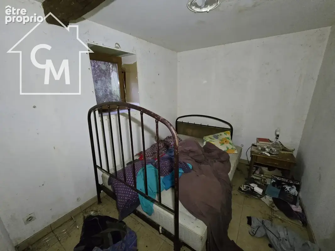 Maison d'habitation avec jardin et dépendances - photo 12