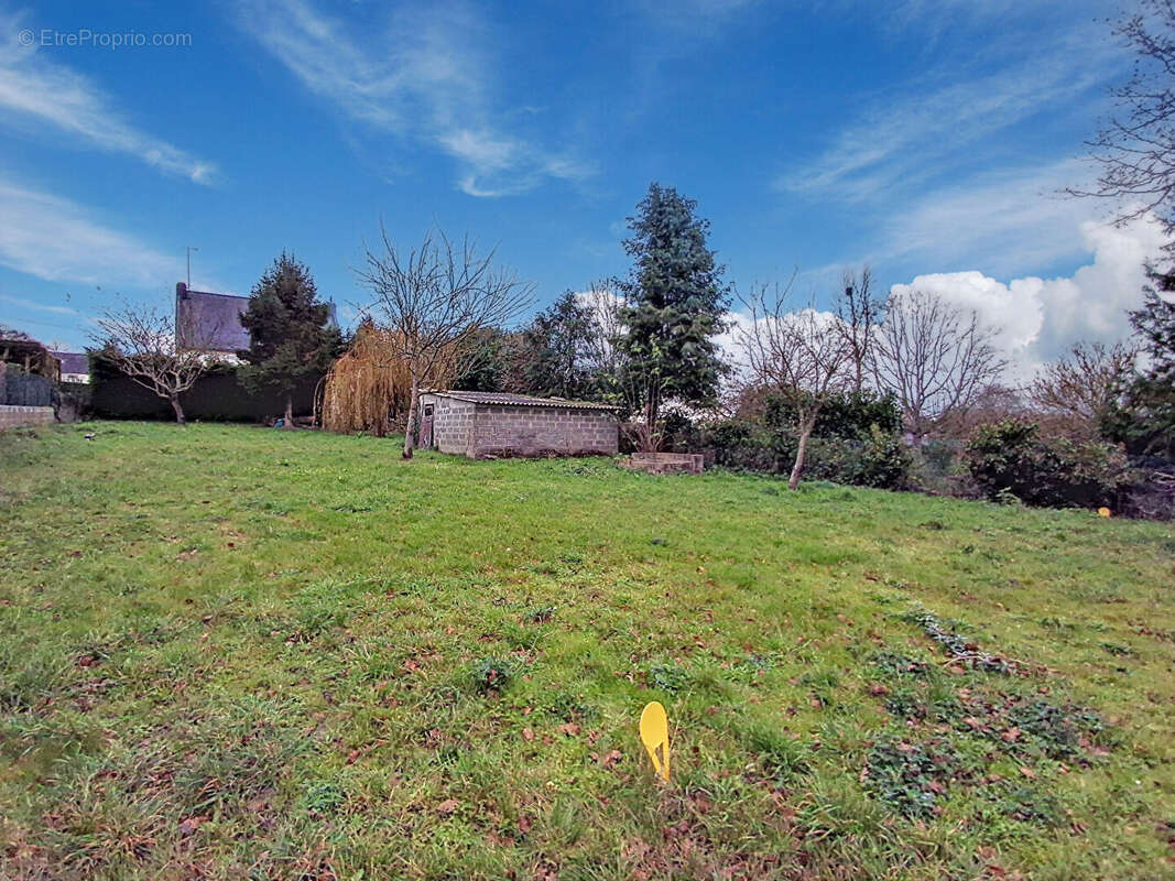 Terrain à PLOUFRAGAN