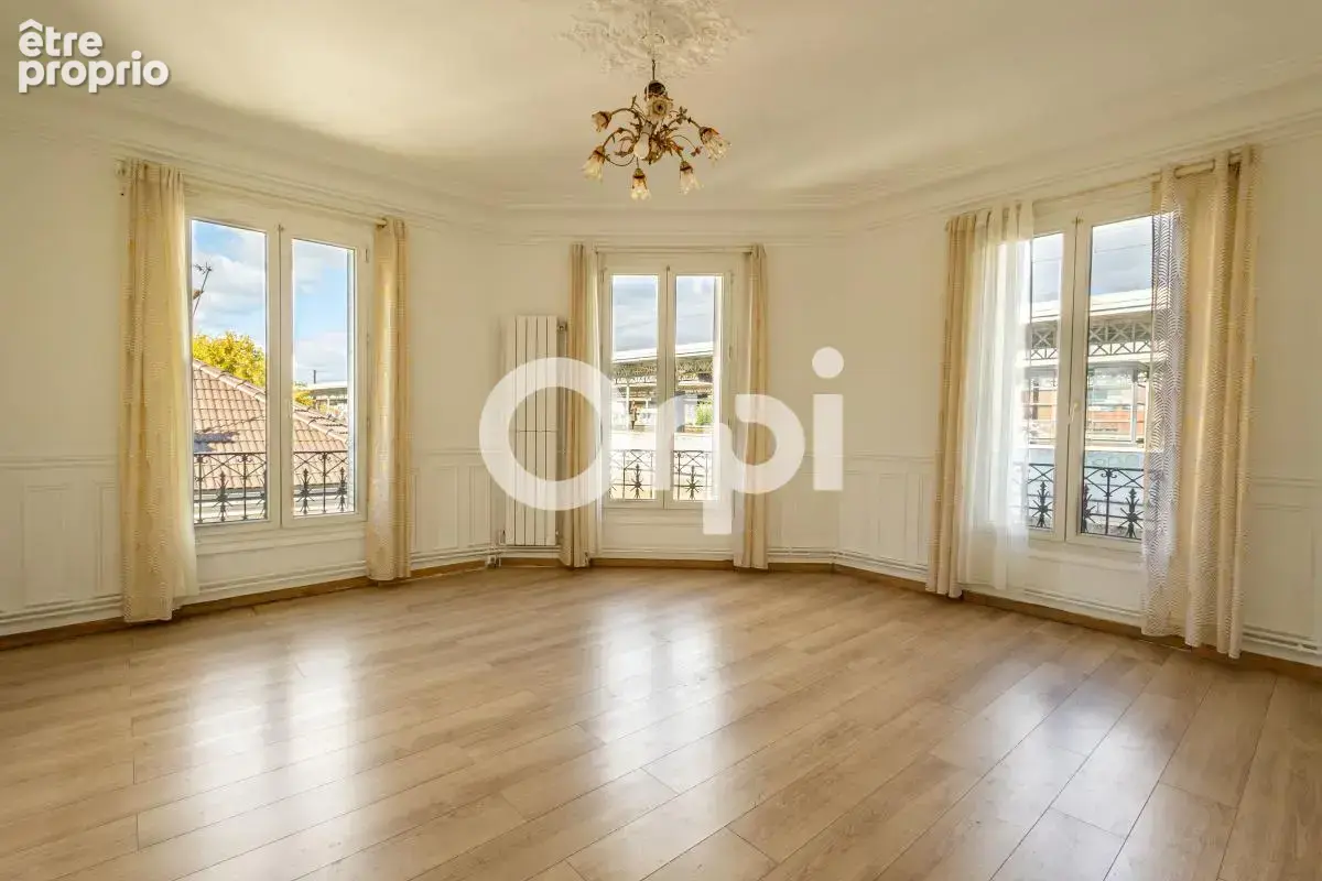 Appartement À Vendre - photo 2