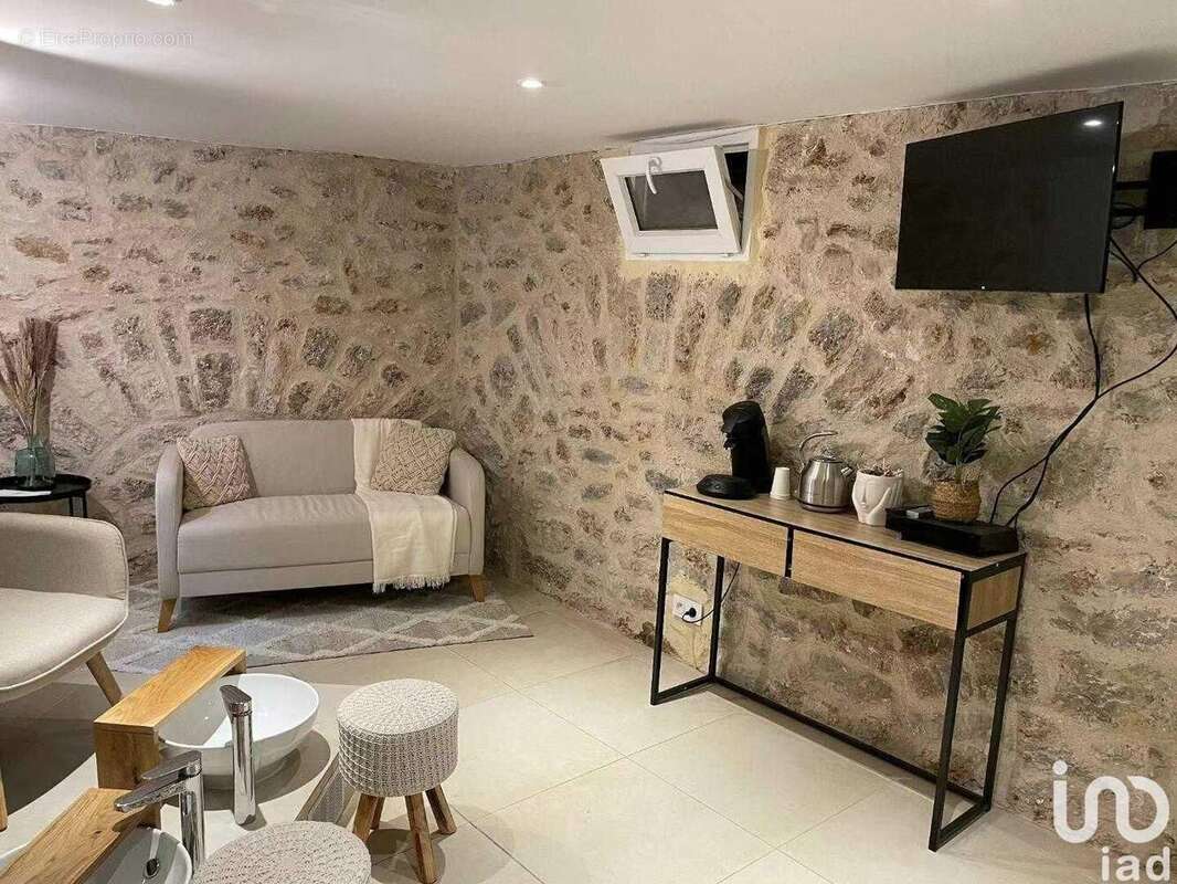 Photo 2 - Commerce à PARIS-19E